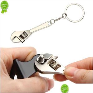 Car Key New Mini Wrench Keychain Portable Car Metal Adjustable Spanner For Bicycle Motorcycle Repairing Tools Men Special Gift Drop De Dh1Lc