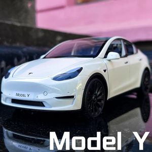 1 24 Model Y Model 3 With Charging Pile Alloy Car Die Cast Metal Toy Car Model Sound and Light Childrens Collectibles Gift 240229