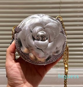 2024 Classic Mini Camellia Circular Shoulder Bags France Brand tredimensionell kamelia äkta läderkvinnor Crossbody Bag designer guld hårdvarukedja