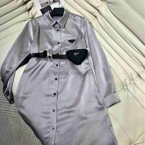 Vestidos de grife para mulheres vestido de verão PPDDA Novo Design Feeling Cintura Bolsa Solta Manga Comprida Cintura Branca Envoltório Manga Comprida Gola Polo Camisa de comprimento médio