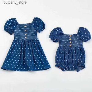 Jumpsuits Girlymax 4 juli Independent Day Sibling Summer Baby Girls Navy Stars Smocked Dress Romper Kids Clothes L240307
