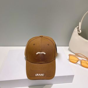 Cappuccette da baseball minimalista Classico Design da ricamo da ricamo Casquette Trucker Solid Trucker Hats Beach Sun Shade Designer Hat 399
