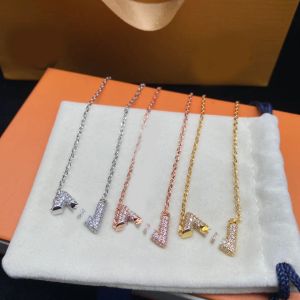 Elegant Women Crystal Geometry Charm Chain Necklace Luxury Designer Gold Silver Plated Pendant Stainless Steel Chokers Fashion Jewerlry Wedding Gift With Box