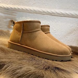 Tasman Slifors Australia Designer Ultra Mini Stivali da neve per donne stivale invernali Australia Winter Boot invernali Australie SCUPS SCHEN PULLA PERSO PER UN U da uomo Bottoni