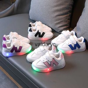 Sneakers Dress Shoes 2023 Spring New Childrens Illuminated Single for Girls Running Boys Soft Sole Sports ChildrenH240307