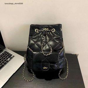 Fabrik-Großhandel Designer-Taschen Kette Umhängetasche Lila Kleiner, duftender Stil Damen-Umhängetasche mit besticktem Faden und Diamantgitter