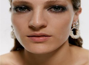 Whole luxury designer exaggerated diamond rhinestone pearl geometric round circular stud earrings for women1925405