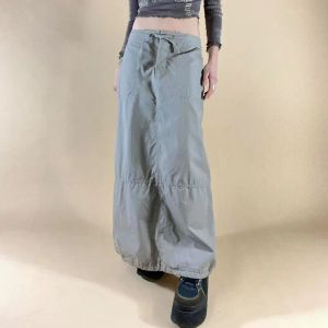 Юбка Xingqing Y2k Длинные юбки Эстетическая женская юбка с низкой талией на шнурке и карманами Одежда 2000-х годов E Girl Хиппи Харуку Уличная одежда