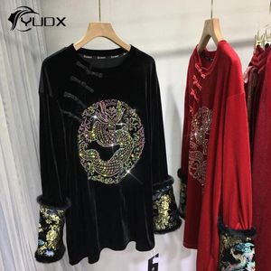 Damen-T-Shirts YUDX Shiny Drilling Frauen-T-Shirts Domineering Dragon Chinese Style Loose Pullover Top Spring Pleuche Bottom O-Neck