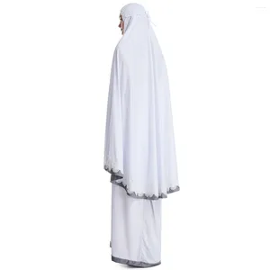 エスニック服高品質の高級ドバイ2024レースの大規模な株式工場の女性のための卸売エジプトのイスラム教徒の服直接販売