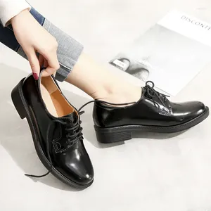 Casual Shoes British Vintage Single Ladies Round Toe Patent Leather Ol Dressy Oxfords Women Cross-tied Shallow Flat Brogues Derby
