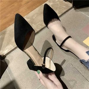 Kalın Sandles Heels High Womens Work ayakkabıları Siyah Sığ Ağız İçi Bekar Kadınlar Stiletto Sandalet Flip Flop 240228