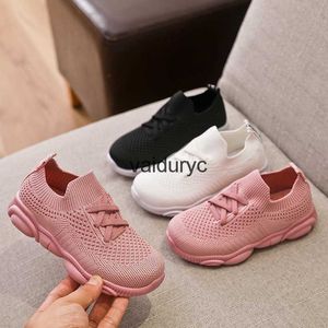 Sneakers Dress Shoes Spring and Autumn New Childrens Solid Color Flyknit Childrens Shoes Boys Sports Shoes Girls Casual ShoesH240307