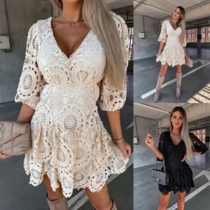 Abito elegante abiti da festa per le donne 2023 nuovo temperamento moda dolce sottile scollo a V mezza manica pizzo trim vita sottile mini abito