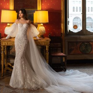 Abito da sposa a sirena con scollo a cuore in pizzo di bellezza con strascico rimovibile con spalle scoperte Abiti da sposa a tromba ricamati