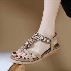 En İyi Yaz Sandal Çiçeği Konforlu Boyalayın Plajı Düz ​​Sandalet Kadınlar Sandles Topuklular 240228