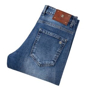 Mäns jeans vårens höstmän smal fit europeisk amerikansk tbicon high-end märke små raka byxor F257-02