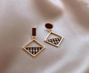 Stud Thousand Bird Lattice Earrings 21 Fashion Korean Temperament Simple Women39s Small Fragrance Net Red NeedleStud6748453