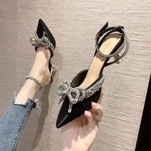 Sapatos de vestido 2024 verão mulheres apontou toe brilho cetim stiletto cristal bowtie decoração fêmeas bombas de alta qualidade tamanho 34 saltos