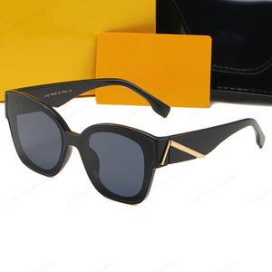 Designer-Sonnenbrille für Damen, trendige Brille mit quadratischem Rahmen, übergroße goldene F-Buchstaben-Bügel, Vintage-Verlaufsgläser, italienische Herren-Sonnenbrille