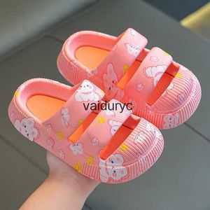 Slipper Slippers Childrens sandals and slippers summer cartoon for boys girls anti slip indoor outdoor home bathing soft princesses baby slippersH240307