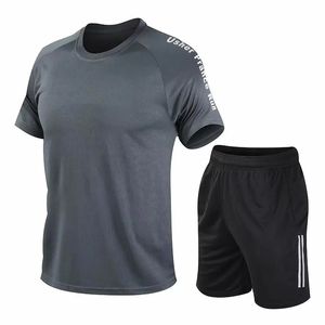 Summer Suit Men Fashion Set Fitness QuickDrying Shortsleeved Shorts Tracksuit Oneck Solid Sportswear Twopiece 240305