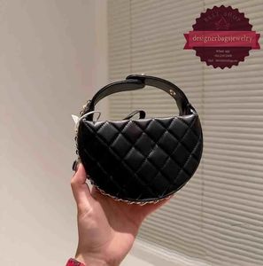 Luxury designer bag pouch Handbag mini Women tote bag Crossbody portable Bag Classic Quilted Mini Round Sheepskin Women Shoulder Vintage Pochette Cc Bag 12cm