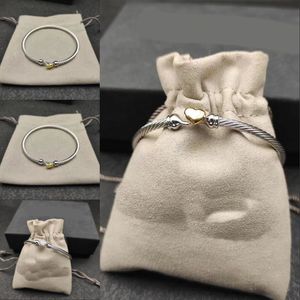 Simples dy pulseira designer para mulheres clássico estilo retro pulseira de luxo prata torcida bijoux de luxe amor pulseira com fecho de gancho ornamento zh150 B4