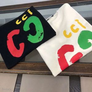 メンズレディースデザイナーTシャツプリントファッションマンTシャツ最高品質の綿カジュアルティーショートスリーブラグジュアリーヒップホップストリートウェアオムフード付きスウェットシャツ5296