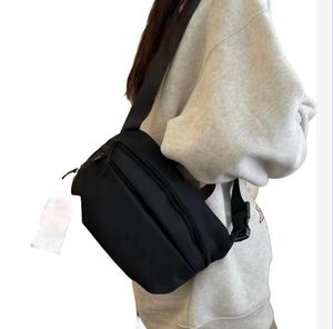 Designer Canvas Messenger Bag for Women Men Travel Outdoor Storage Shoulder Bags With Adjustable Strap