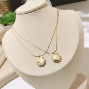 Pendant Necklaces Fashion Womens Design Necklace Choker Chain Gold Plated Stainless Steel Necklaces Pendant Statement Wedding Jewelry Accessories