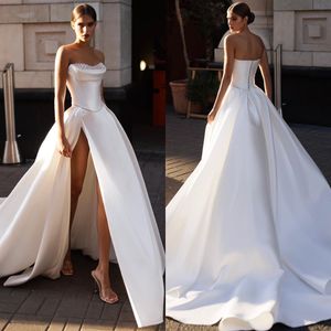 Abito da sposa vintage A Line perle senza spalline boho country Abiti da sposa backless volant abiti da sposa spazzata treno abiti da sposa firmati