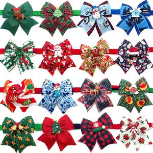 50pcs Christmas Dog Bow Ties Snowman Deer Small Neckties Grooming Accessories Pet Supplies Cat Xmas Pets 240220