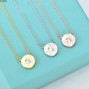 Pendant Necklaces Sterling Silver Necklace Classic Round Cake Horse Eye Pendant Necklace for Women Gold Plated Lock Bone Chain Fashion Designer Jewelry