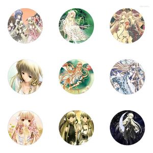 Broschen 58mm Anime Chobits Brosche Pin Freya Cosplay Abzeichen Zubehör Chi Kinderkleidung Rucksack Dekoration Geschenk