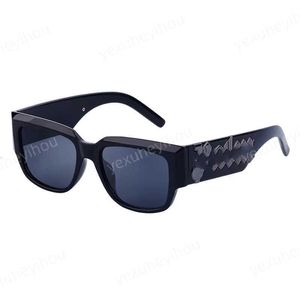 Palmangel Occhiali da sole per donna Uomo Designer Summer ShadesOcchiali da vista Big Frame Nero Vintage Oversize Occhiali da sole da donna Uomo con scatola