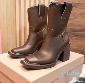 Bota feminina de couro preto/branco/marrom, bota para festa ao ar livre, moda sexy, 2024