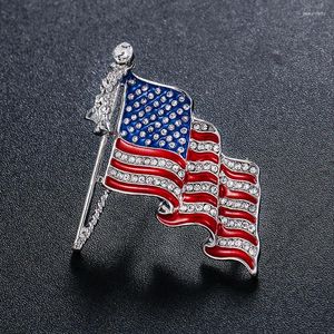 Brosches United States Flag Metal Lapel Badge Pin Creative Gift Full Shiny Rhinestone Brosch Christmas Festival Accessories