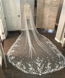2019 Elegant Bridal Veils Lace Appliques 3m Långt ett lager katedrallängd voiles de mariage anpassade högkvalitativa bröllop vil2577078