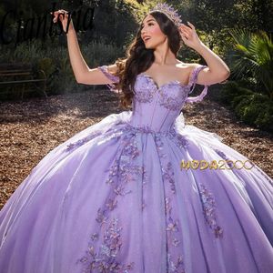 Liliowe frezowanie frędzle krystaliczne sukienki quinceanera suknia balowa z ramion 3D kwiatowa księżniczka na słodkie 15 urodziny