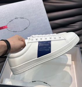 2024 Famous Brand Men Brushed Leather Sneakers Shoes Contrasting-colored Side Stripe Outdoor Trainers Footwear Lifestyle Casual Walking Shoe EU38-46 Original Box