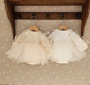 Jumpsuits Baby Girls roczna sukienka urodzinowa 3d kwiaty rompers sukienka tutu sukienka maluch dziewczyna letnia wiosna jesienna sukienki księżniczki tkaniny l240307