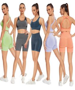 Tracksuits Ladies Sports Suit 2022 Ins Seamless Knitting Women039S Sexy Short Sleeve Shorts Fitness2073836