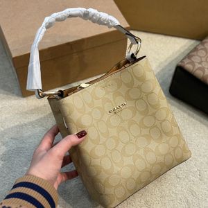 Dziewczyna hadley Willow Sacoche Designerka Buska dla kobiet męskie skórzane torby na ramię Hobo Hobo Luksusowe torebki siłownia na zewnątrz Pochette wakacje torby na crossbody