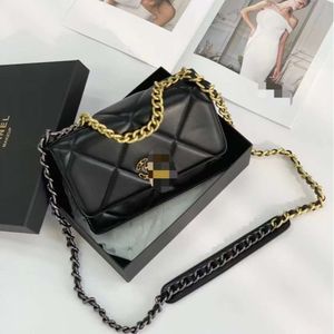 ストアハンドバッグクリアランスセールnew da ling ge chained womens bag handheld tofuシングルショルダークロスボディママクラウドソフトレザー西部スタイル