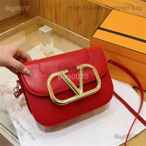 Designer Bag Women's Bag 2023 New Fashion Messenger Simple Small Square Ladies Bags 5548