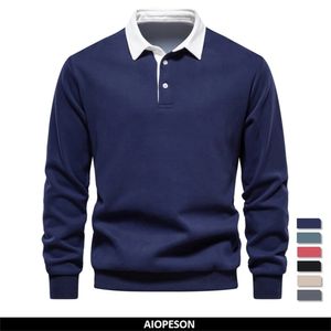 男性用の秋のファッションデザインポロネックスウェットシャツカジュアルとソーシャルウェア品質の綿メンズ240307