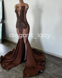 Braune lange glitzernde Abendkleider für schwarze Mädchen 2024, Luxus-Diamant-Kristall-Schlitz-Abend-Geburtstagskleid