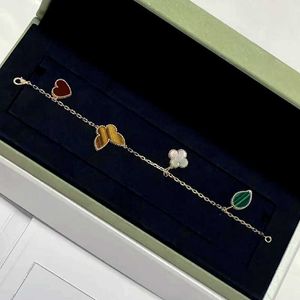 V bracelet Fanjia Lucky Five Flower Bracelet Female Rose Gold Love Butterfly Chaos Flower Bracelet Jade Marrow Fritillaria Bracelet