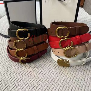 Designers G Men ff Womens CD TB Belts H C MEND Midjeband Högkvalitativt mode Casual Läderbälte Midjeband för FF Man Woman